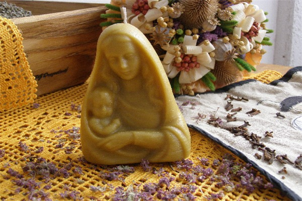 Svijeća Madonna sa djetetom