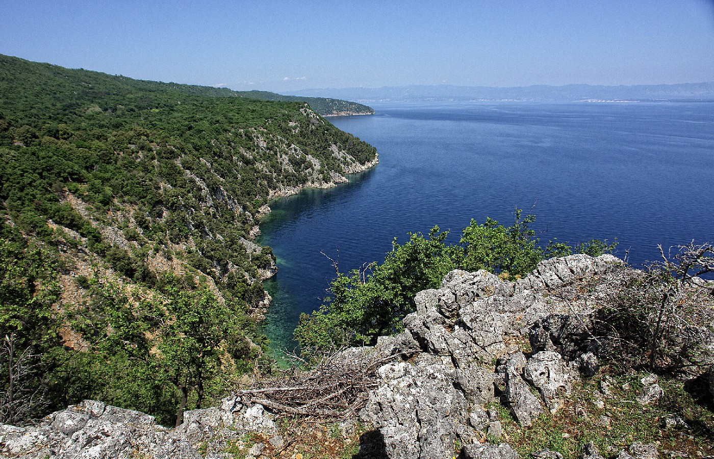 Otok Cres - pčelarstvo Dragoslavić
